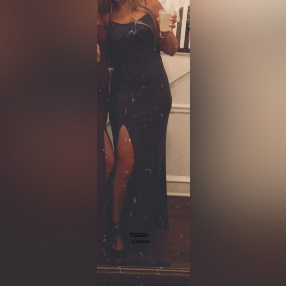Aqua Sequins gown - Picture 3 of 5
